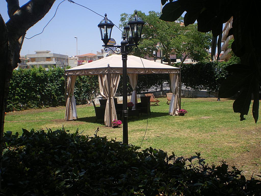 Villa Sea Garden - Sicily In ポッツァッロ エクステリア 写真