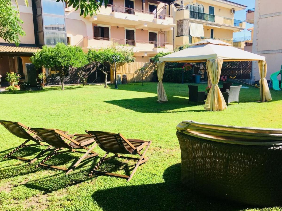 Villa Sea Garden - Sicily In ポッツァッロ エクステリア 写真